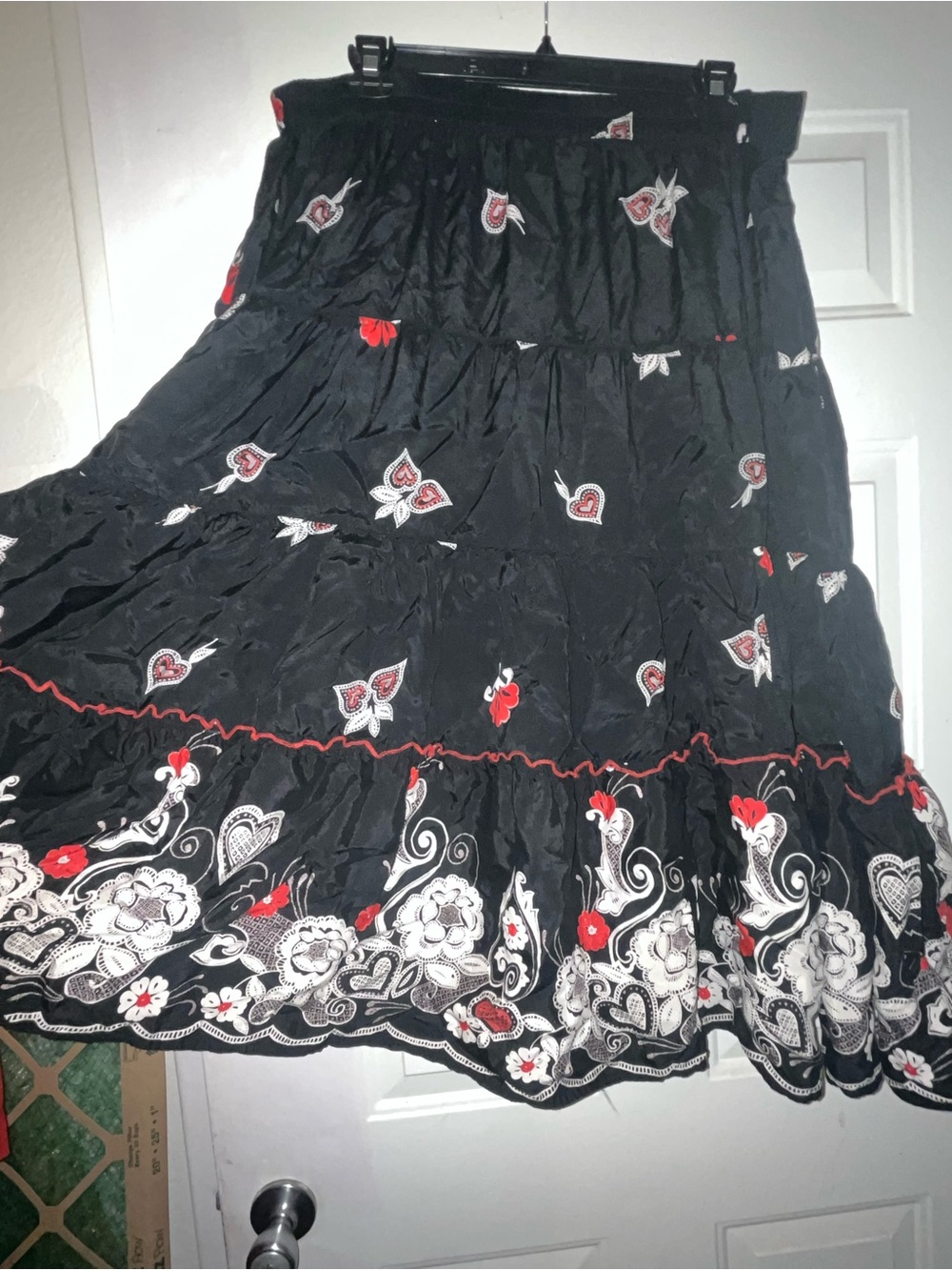 White Stag Black Maxi Skirt with Red & White Embroidered Floral Trim - Picture 4 of 9